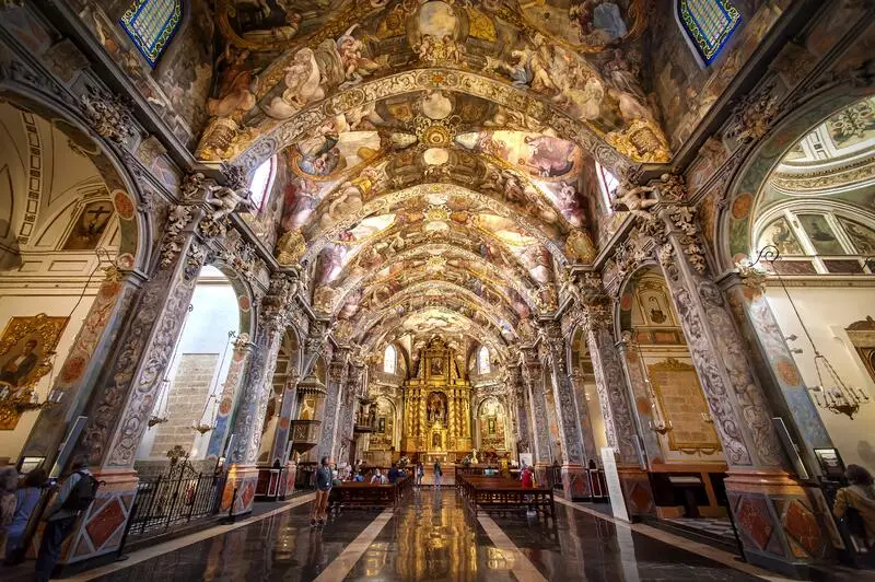 Iglesia de San Nicolas de Bari y San Pedro Martir de Valencia
